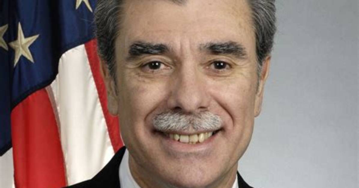 Carlos Gutierrez