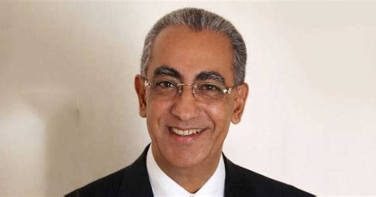 Carlos Roberto Flores