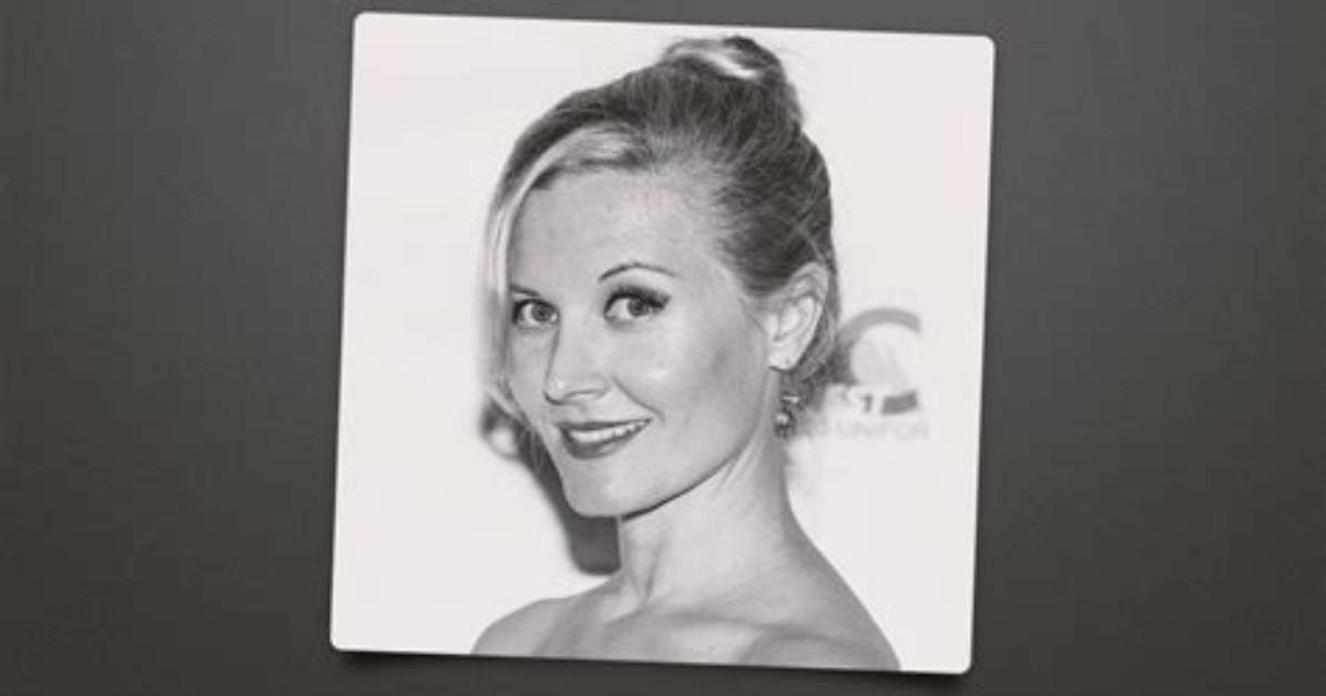 Carrie Fleming Net Worth