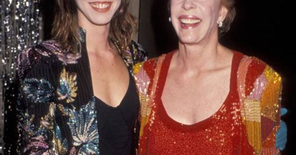 Carrie Hamilton