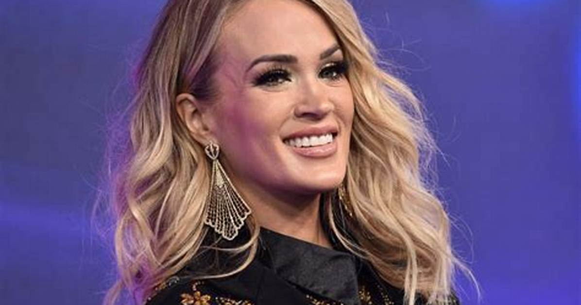 Carrie Underwood Net Worth: Delving into Carrie Underwood’s Stratospheric Net Worth.