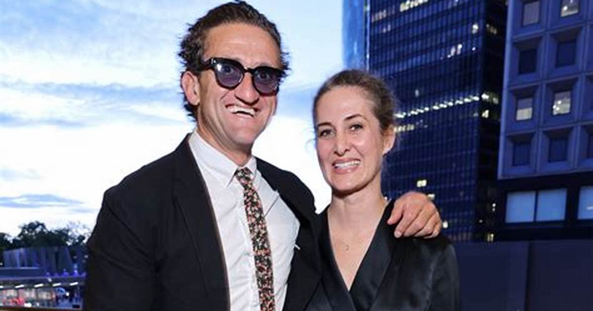 Casey Neistat Bio, Wife, Son, Net Worth, Height, Wiki, Family, Brother