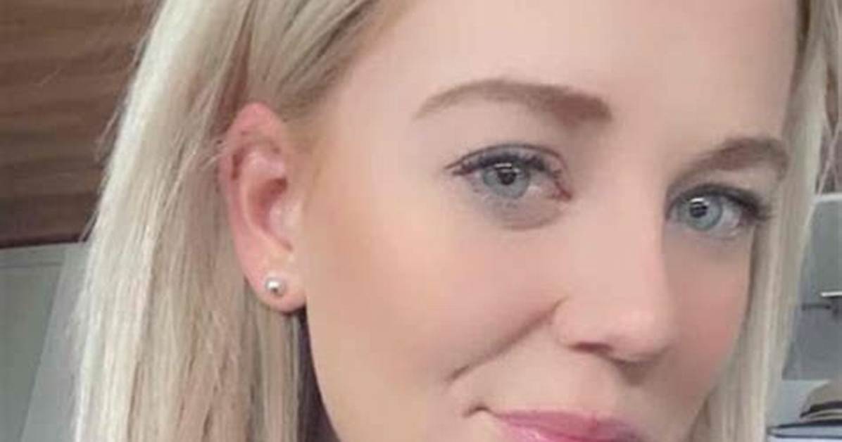 Cassie Sainsbury Wiki, Bio, Age, Height, Engaged, Girlfriend, Net Worth