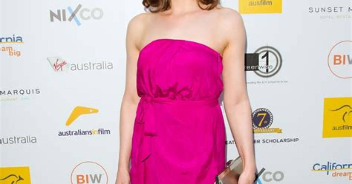 Cate Wolfe Net Worth
