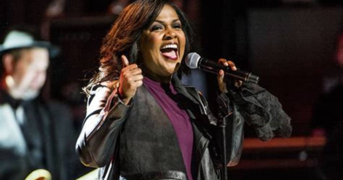 Cece Winans Net Worth