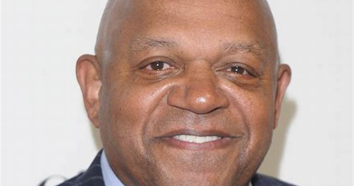 Charles Dutton