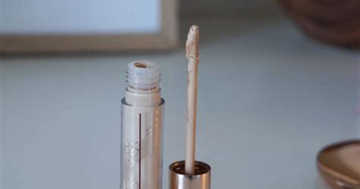 Charlotte Tilbury Beautiful Skin Radiant Concealer Review