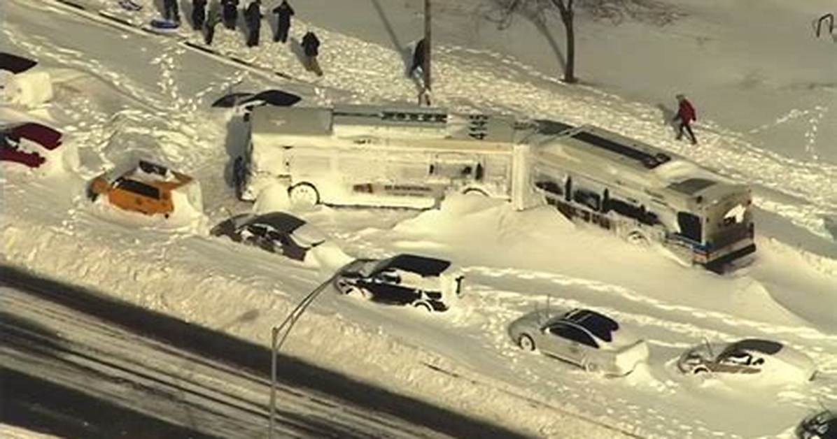 Chicago Blizzard 2011: Looking Back on 'Snowmageddon' 10 Year's Later