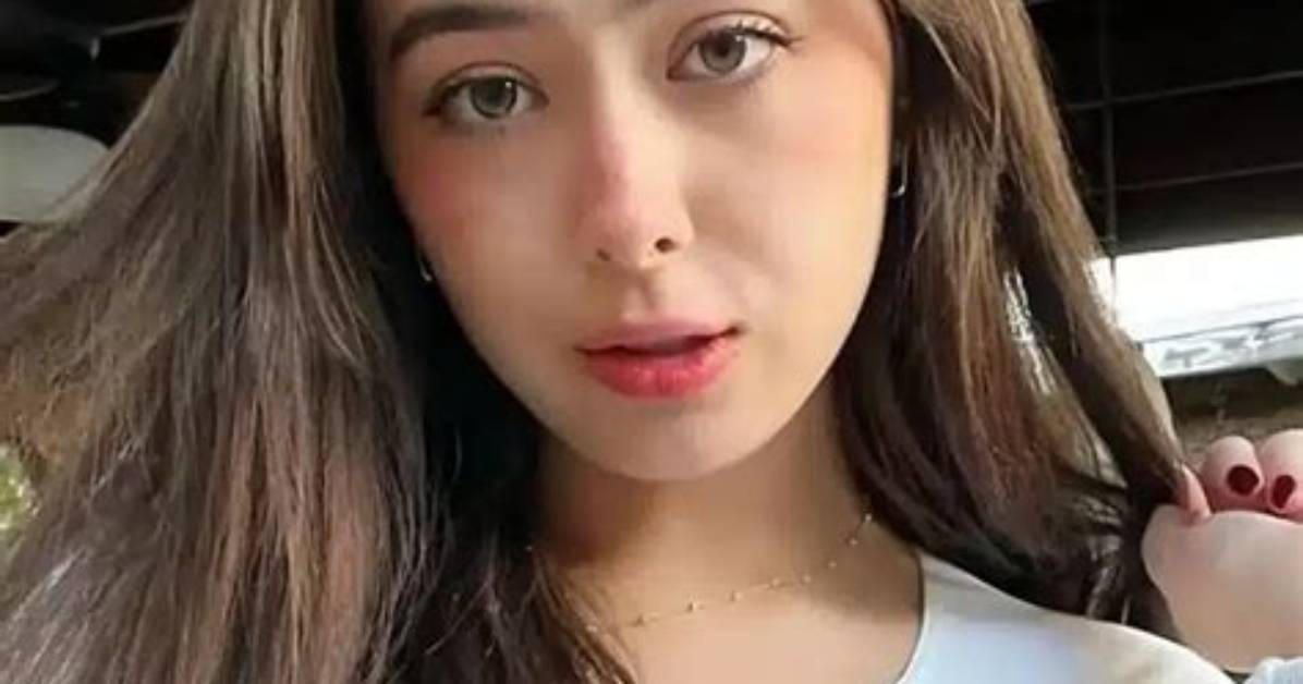 Chloe Surreal- Wiki, Biography, Age, Height, Net Worth, Boyfriend, Ethnicity