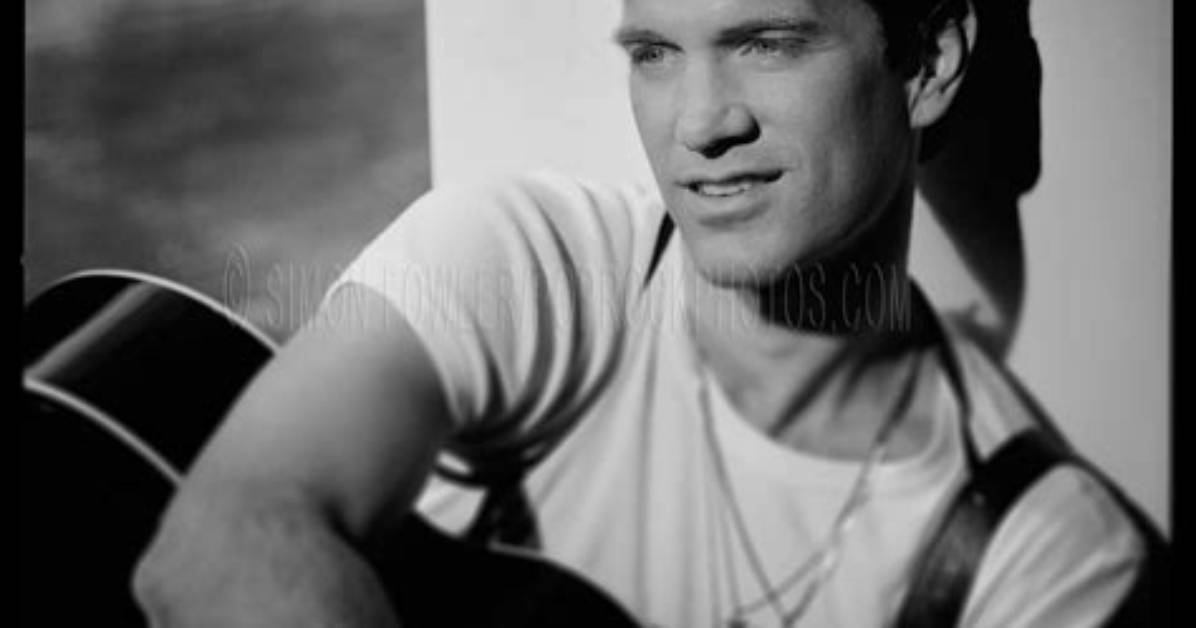 Chris Isaak