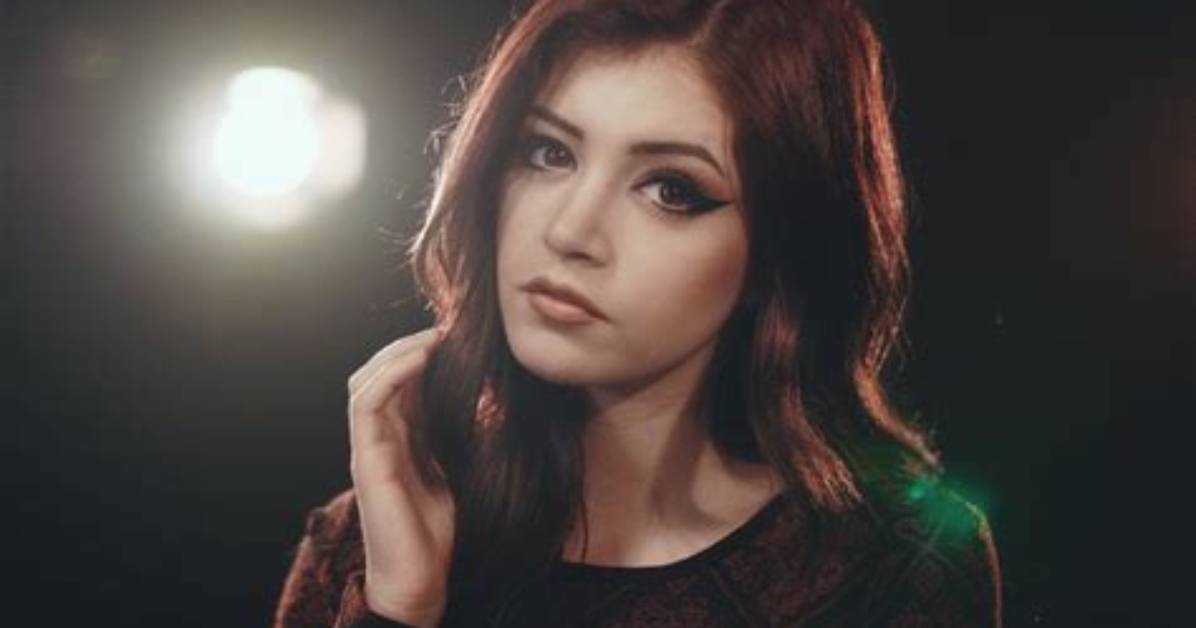Chrissy Costanza