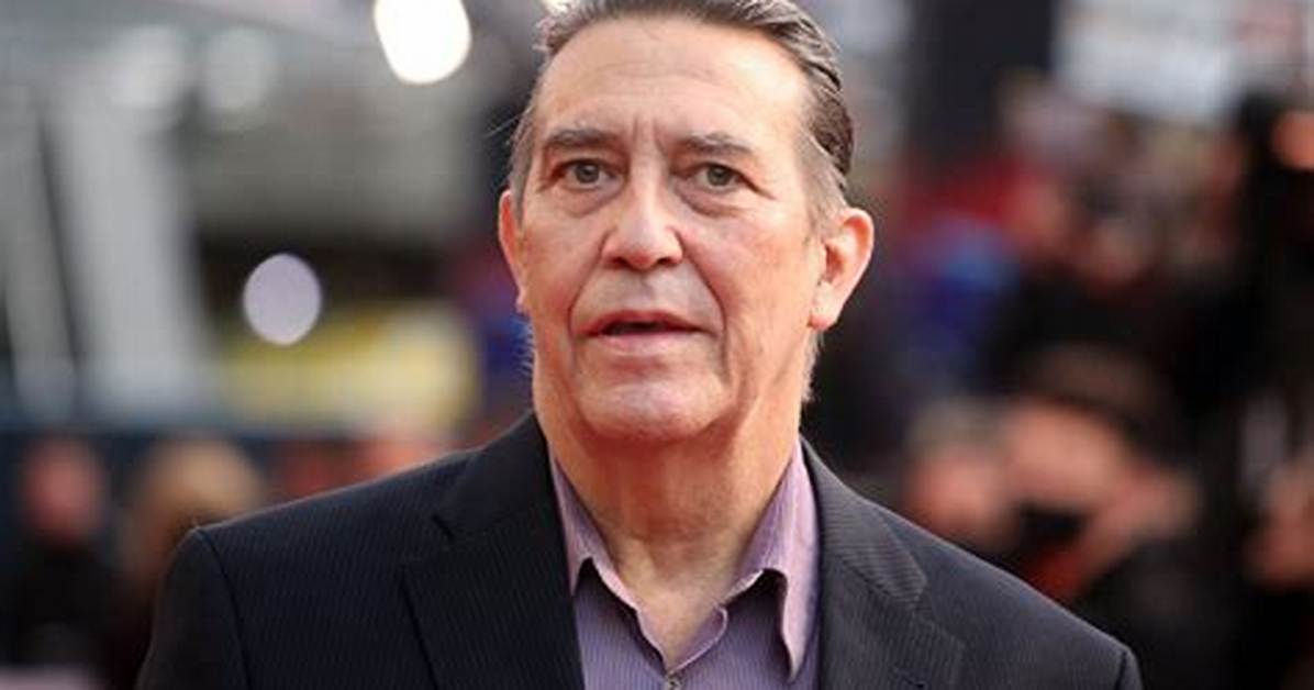 Ciaran Hinds Net Worth