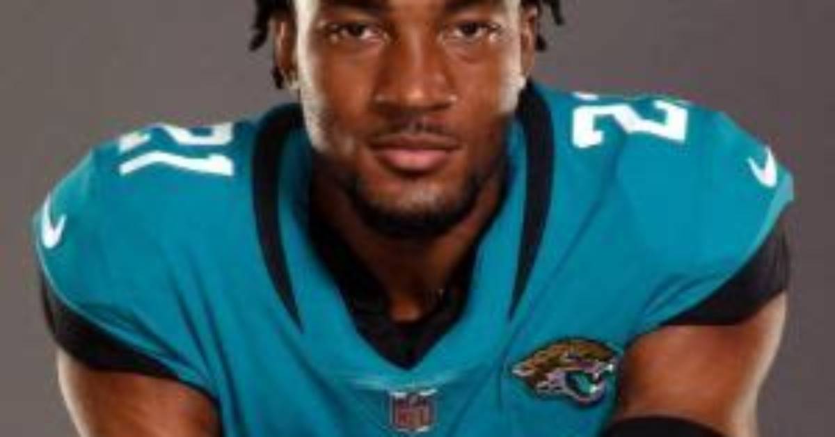 Cj Henderson Wiki; Nfl, Parents, Brother, Girlfriend, High School, Contract, Height