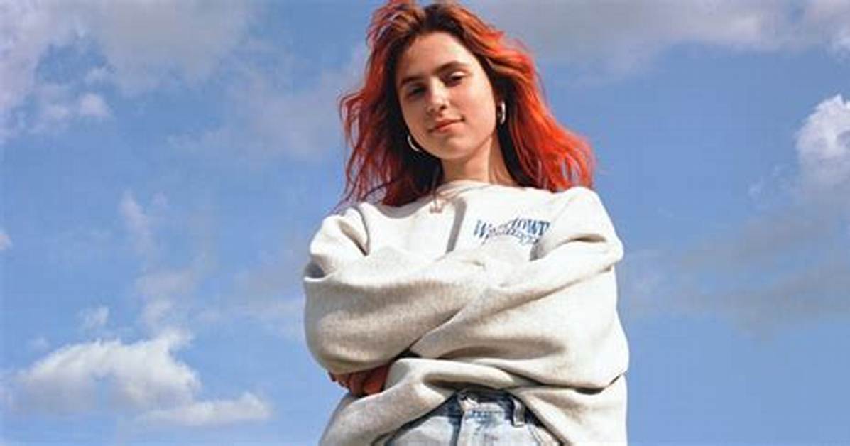 Clairo Net Worth: an Insight into the Rising Star's Fortune
