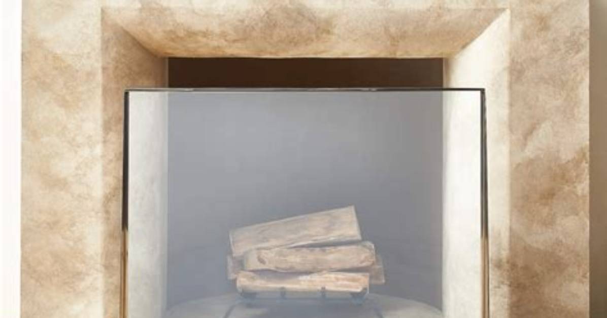 Clean Fireplace Screen