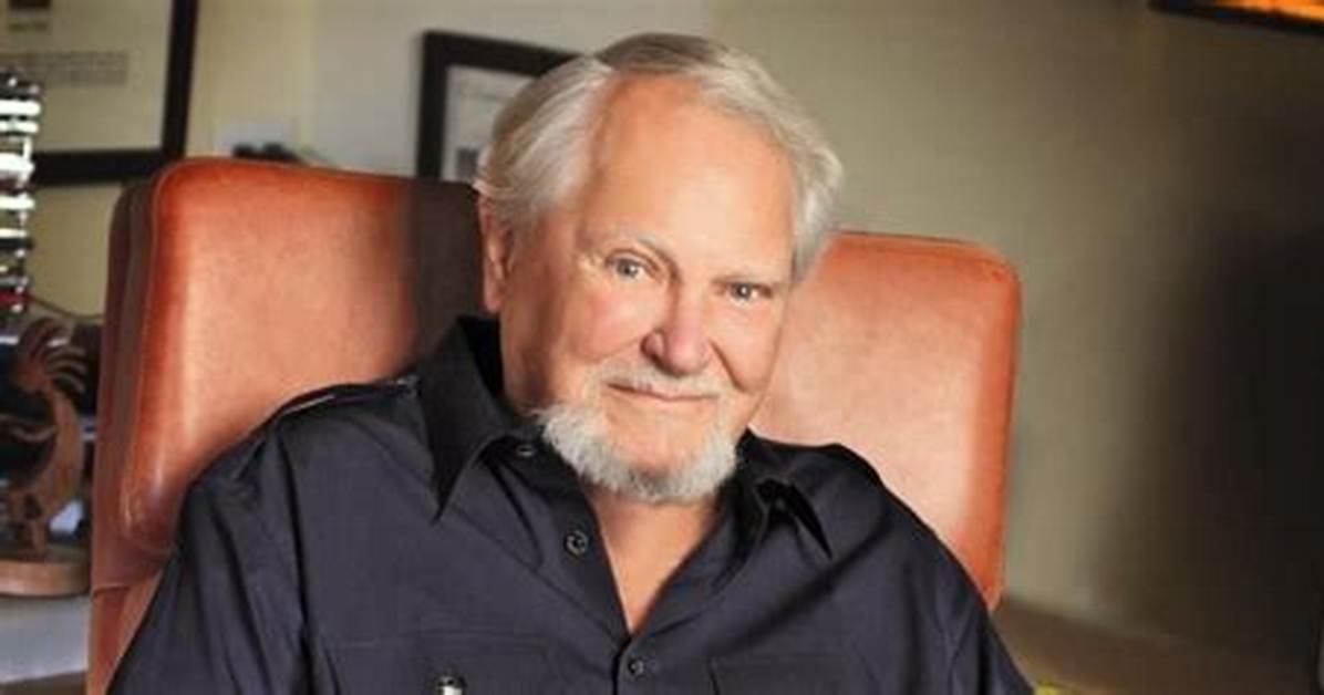 Clive Cussler Net Worth