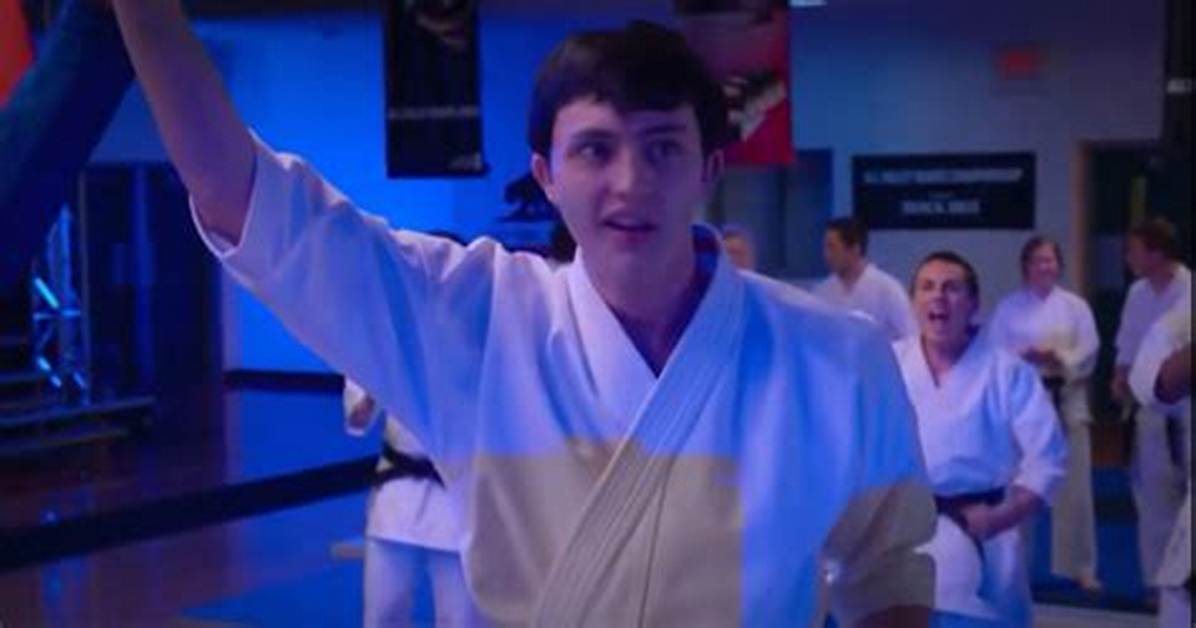 'Cobra Kai' Star Gianni Decenzo Teases Season 6 & What's Next