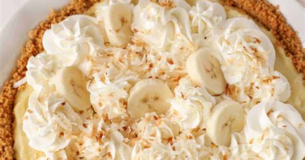 Coconut Banana Cream Pie - Celebrating Sweets