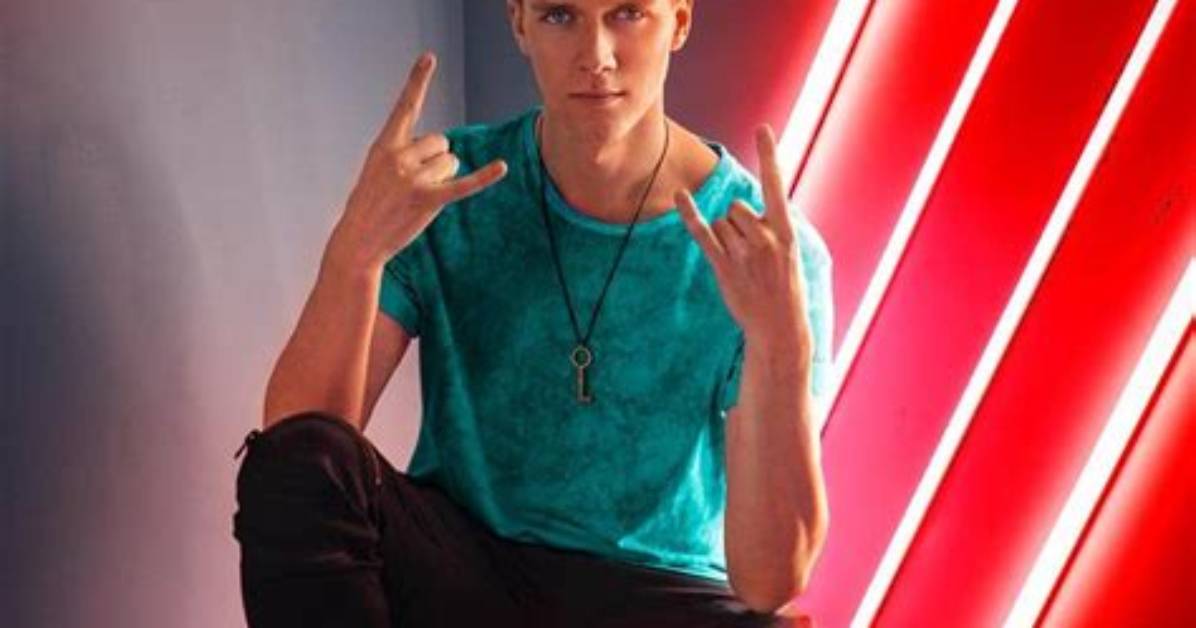 Collins Key
