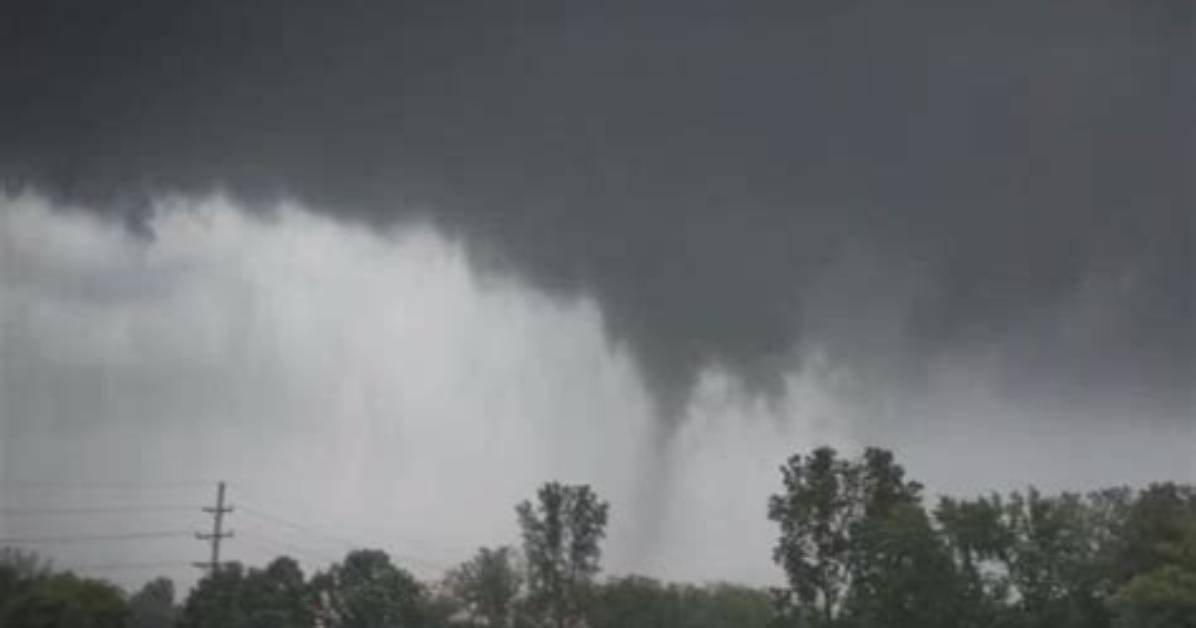 Confirmed Tornado Touches Down in Troy