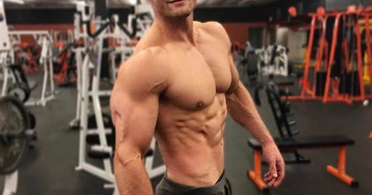 Connor Murphy Net Worth
