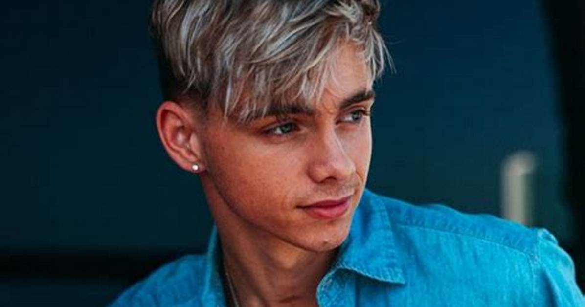 Corbyn Besson