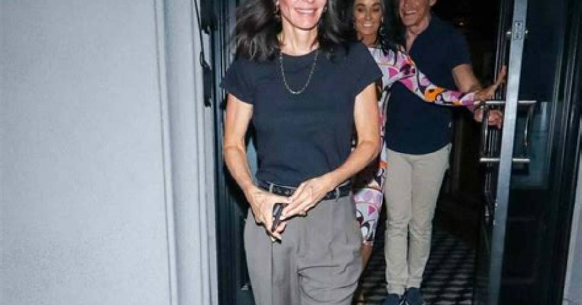 Courteney Cox Has Been Wearing This One Outfit for Year's