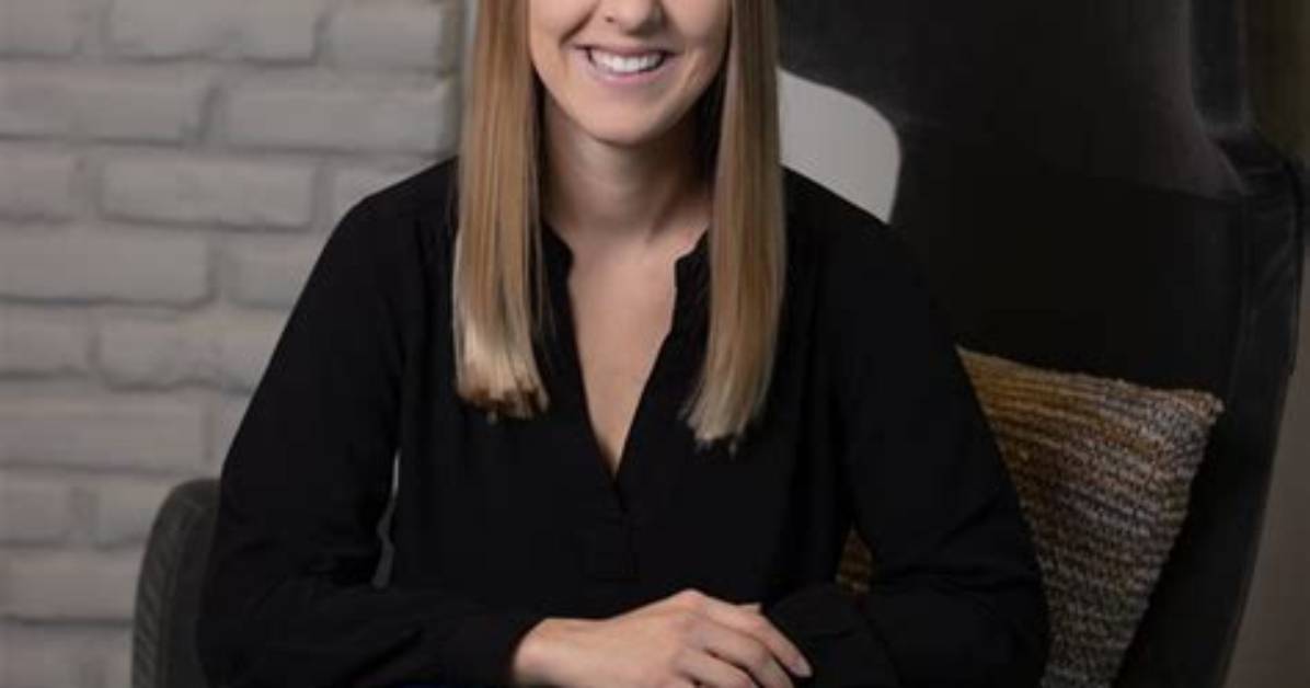 Courtney Higgins – Omaha, Ne