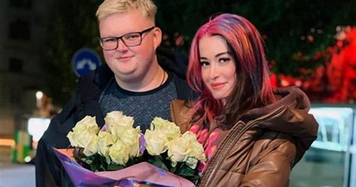 Csgo Pro Boombl4 Blackmailed by Ex-Wife Lika Liqueen After Spending $500K