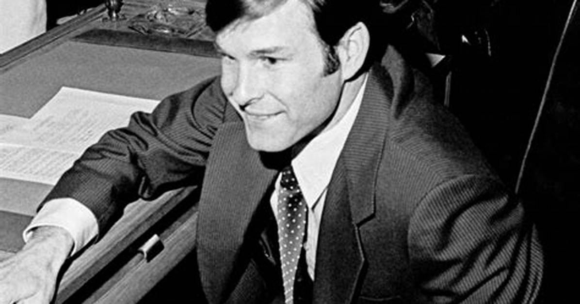 Dan White