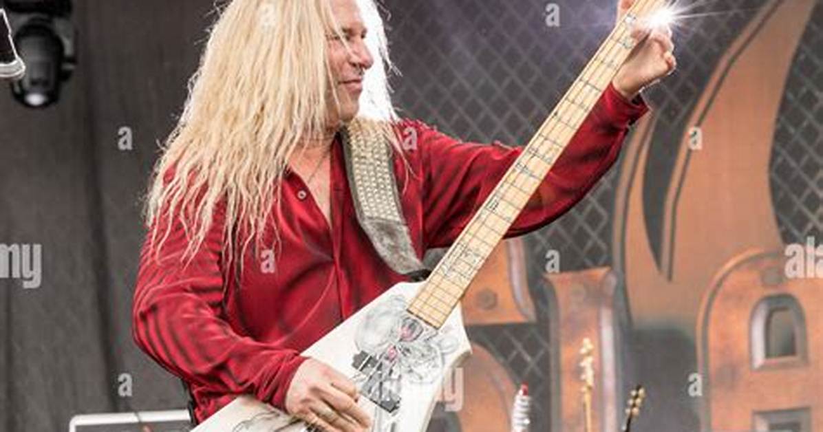 Dana Strum