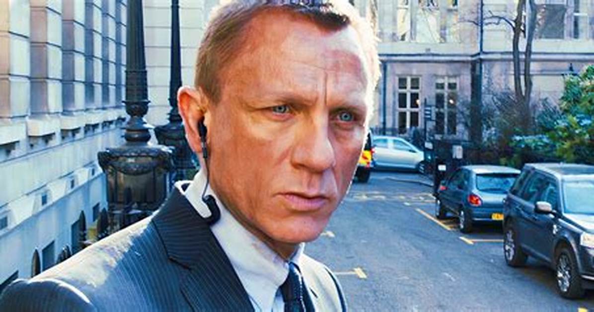 Daniel Craig