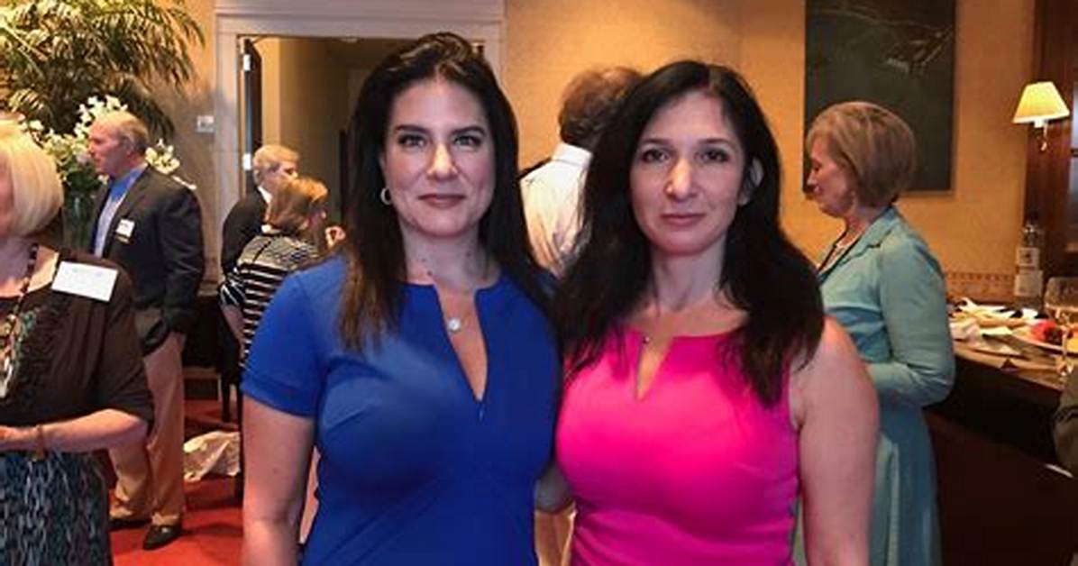 Danielle Dimartino Booth