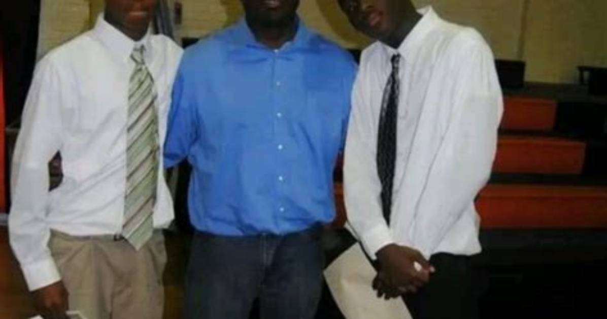 Darnell Mooney Father: Larry Mooney's Bio! [2024 Update]