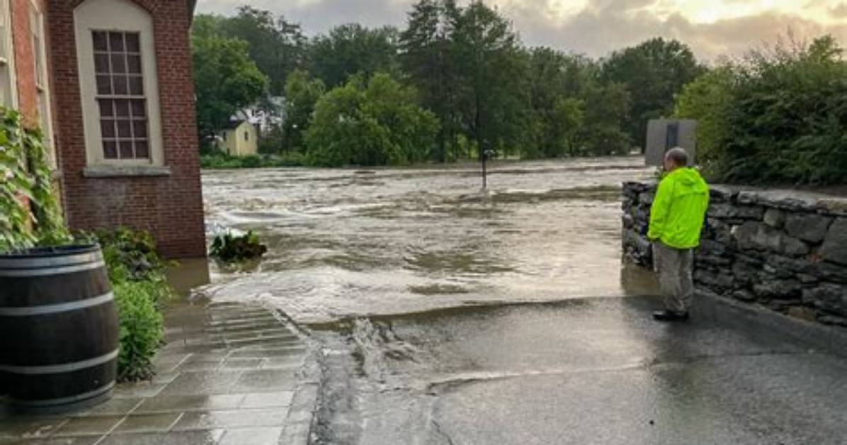 Dartmouth Offers Day of Paid Leave After Flooding