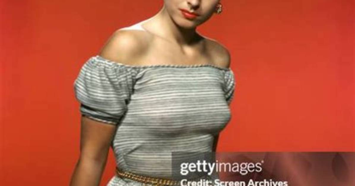 Dee Hartford