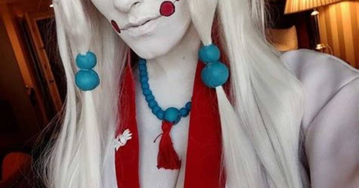 Demon Slayer Cosplay Entangles Fans as Mother Spider Demon