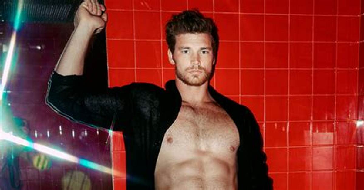 Derek Theler Net Worth