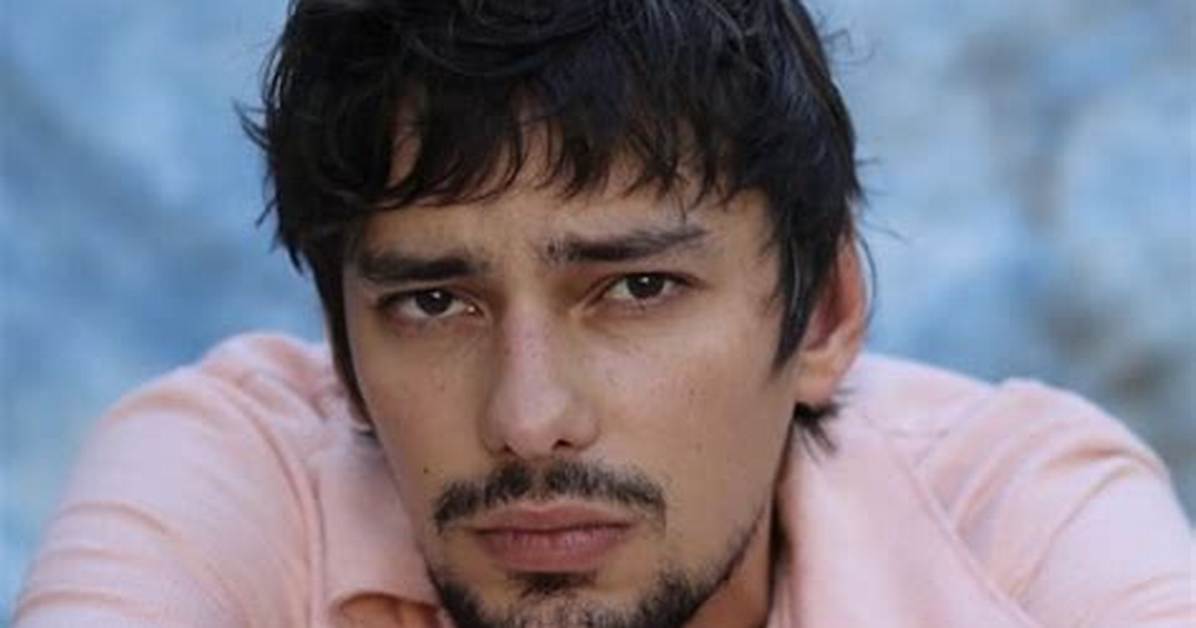 Devon Bostick