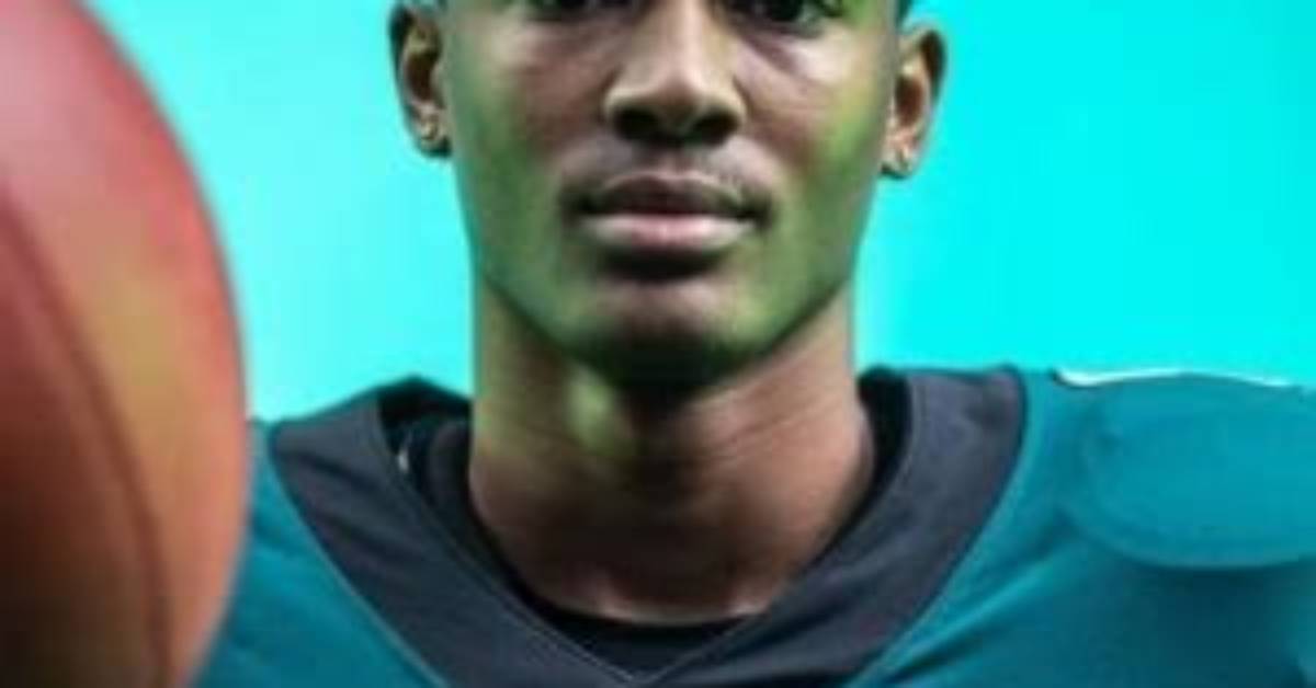 Devonta Smith Wiki; Girlfriend, Draft, College, Family, Height & Facts