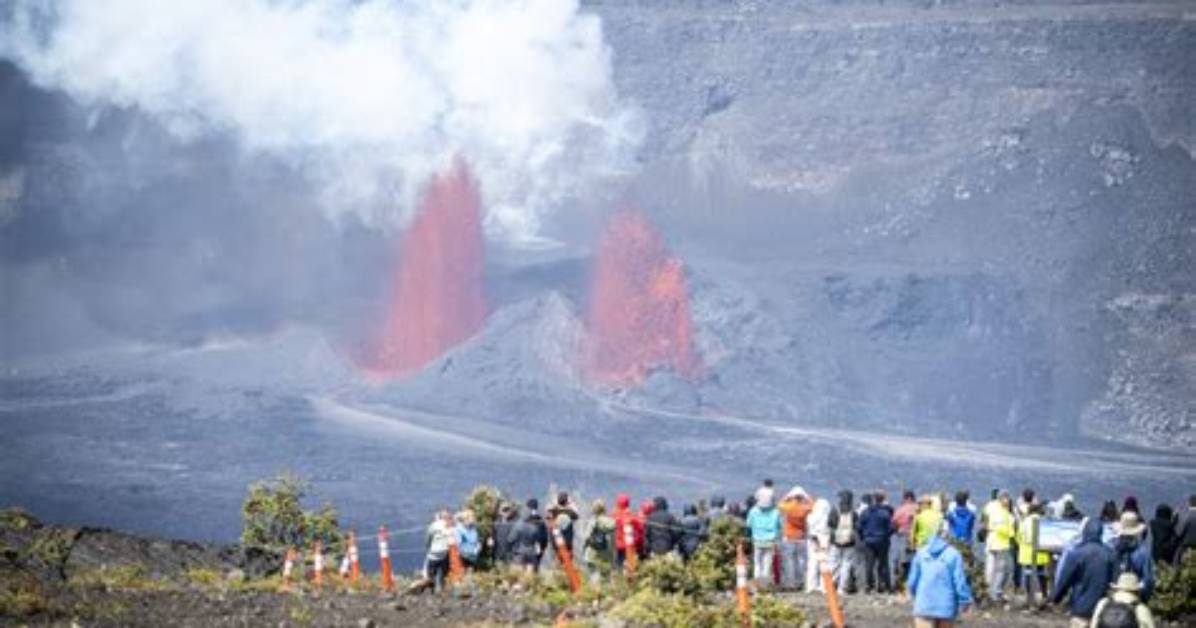 Did a Volcano Erupt in Hawaii?