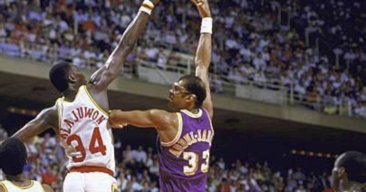 Did Anyone Block the Skyhook?