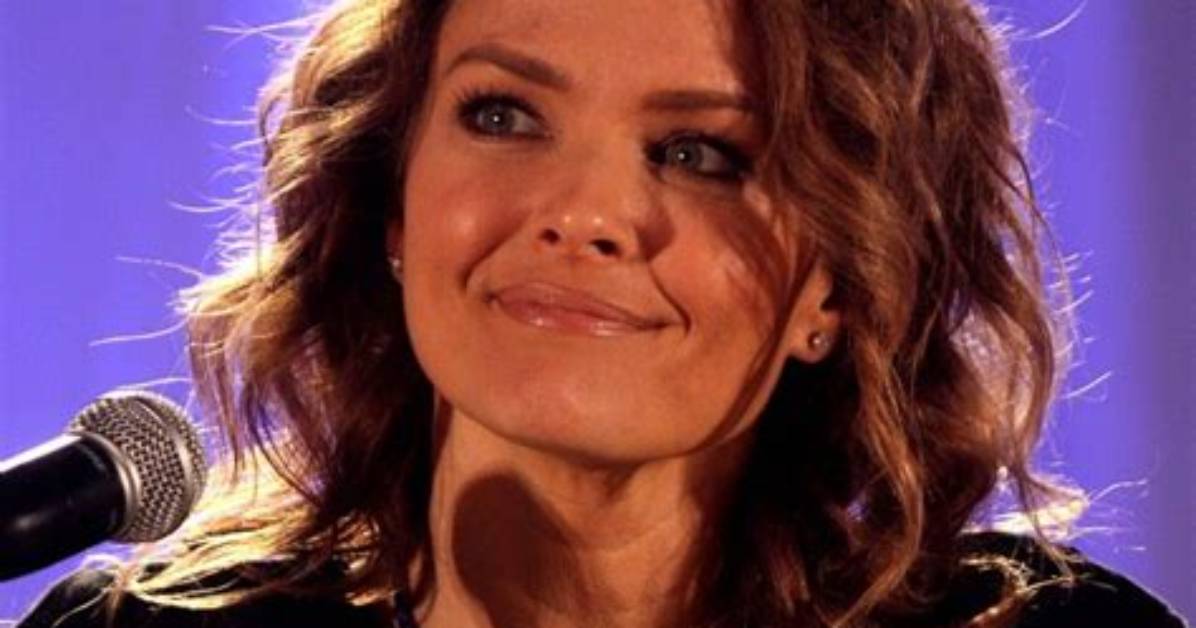 Dina Meyer's Marital Status Exposed