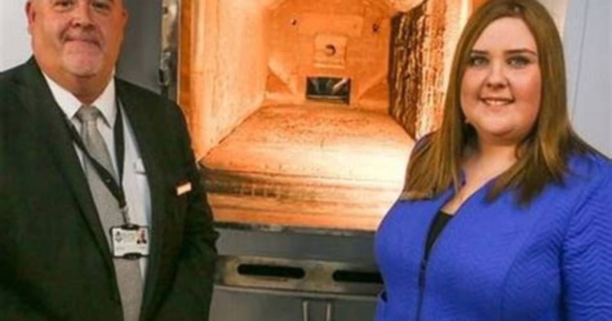 Do Bodies Sit up When Cremated?