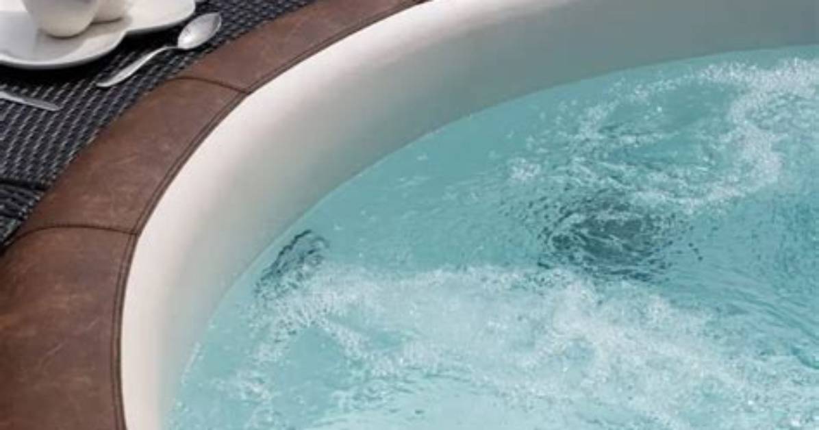 Do Hot Tubs Have Jets