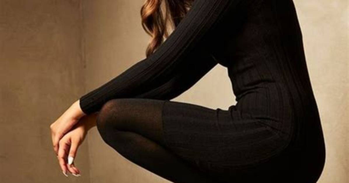 Do Modelling Agencies Charge for Portfolio?