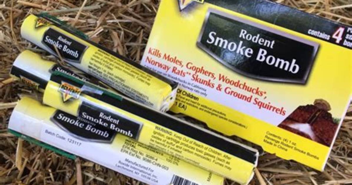 Do Smoke Bombs Kill Moles