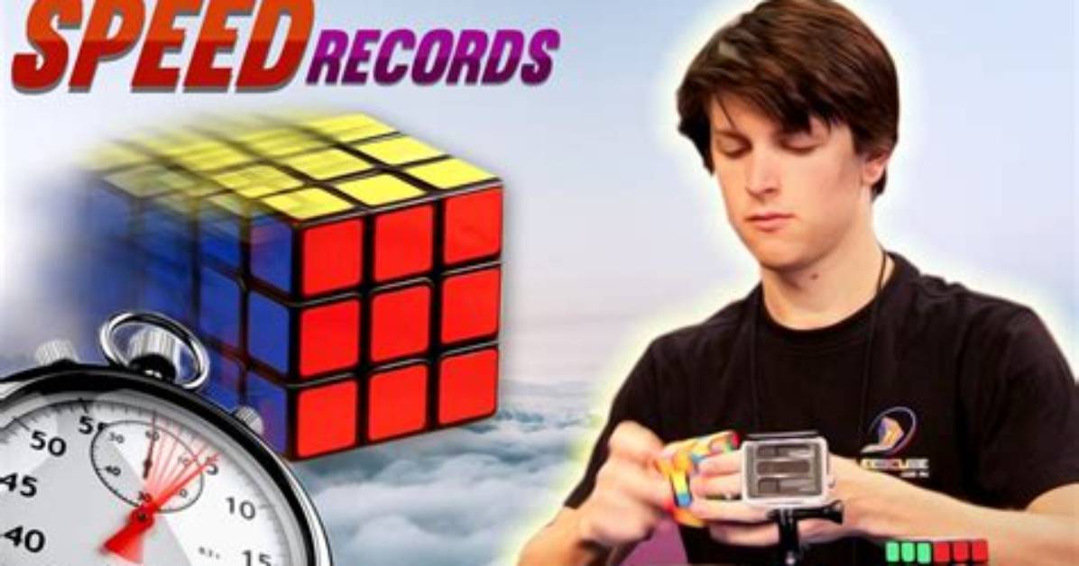 Do Speed Cubers Use Algorithms?