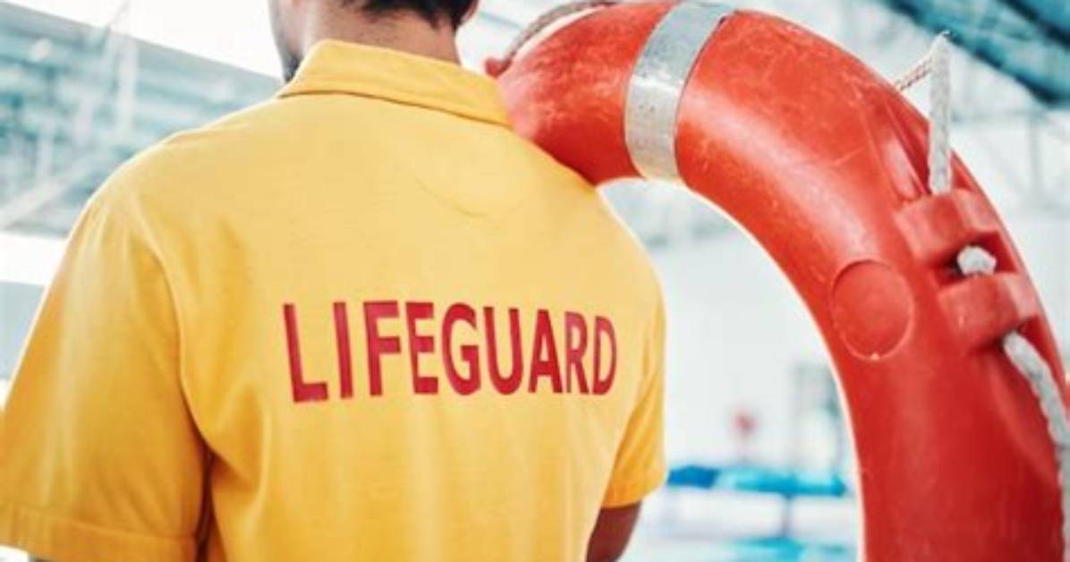 Do Swimming Pools Need Lifeguards