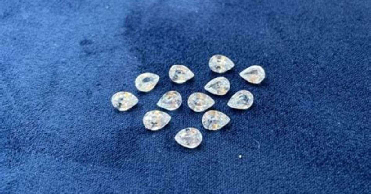 Do White Sapphires Turn Cloudy?